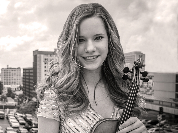 Violin Phenomenon Aubree Oliverson Returns to Pasadena Community Orchestra with Wieniawski Concerto